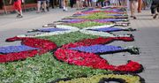 Wielkie wyróżnienie dla Polski. Tradycja dywanów kwiatowych wpisana na listę UNESCO