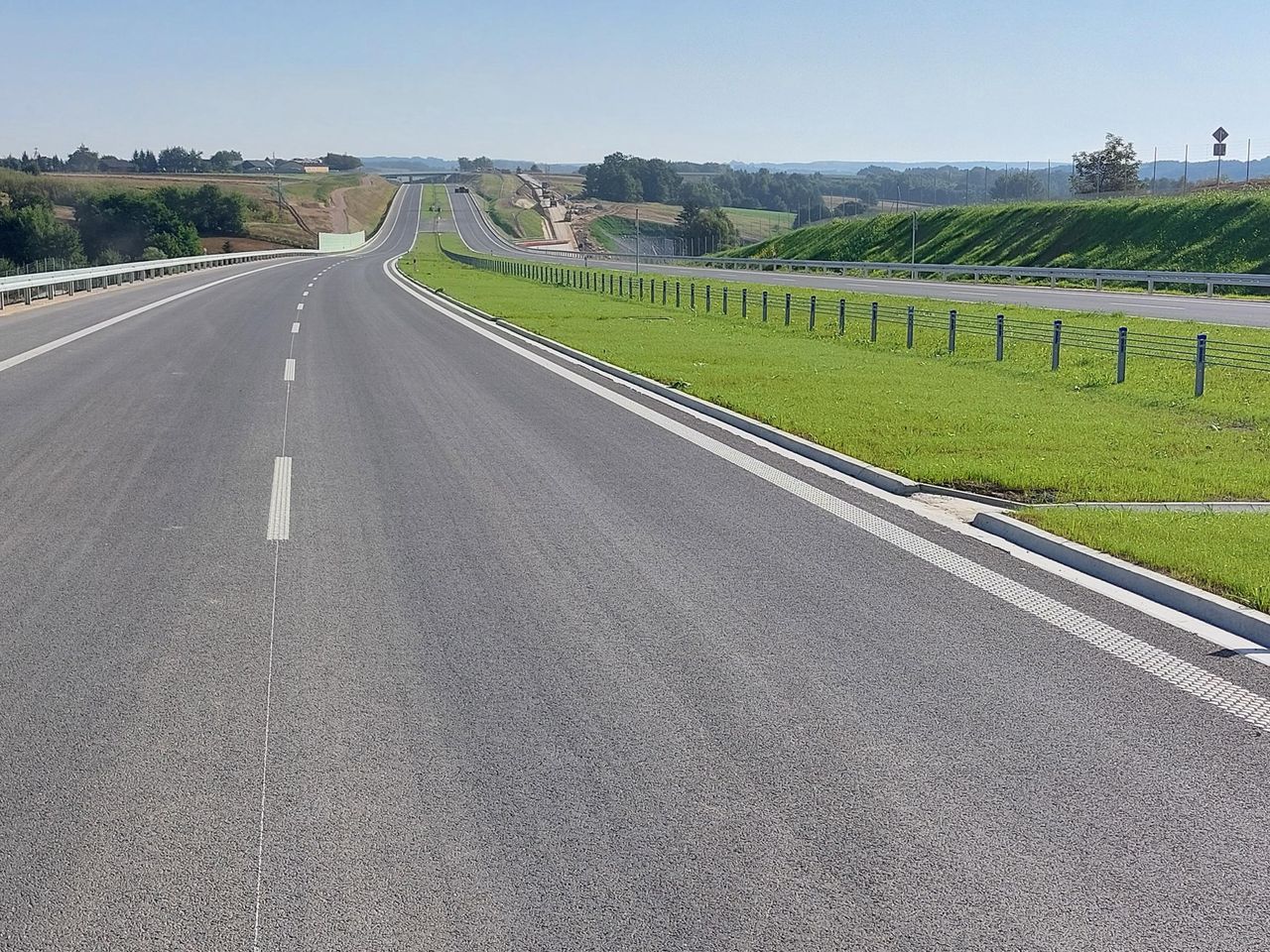 Kolejny odcinek S7 ukończony. Aż 19 km nowej trasy na północ od Krakowa