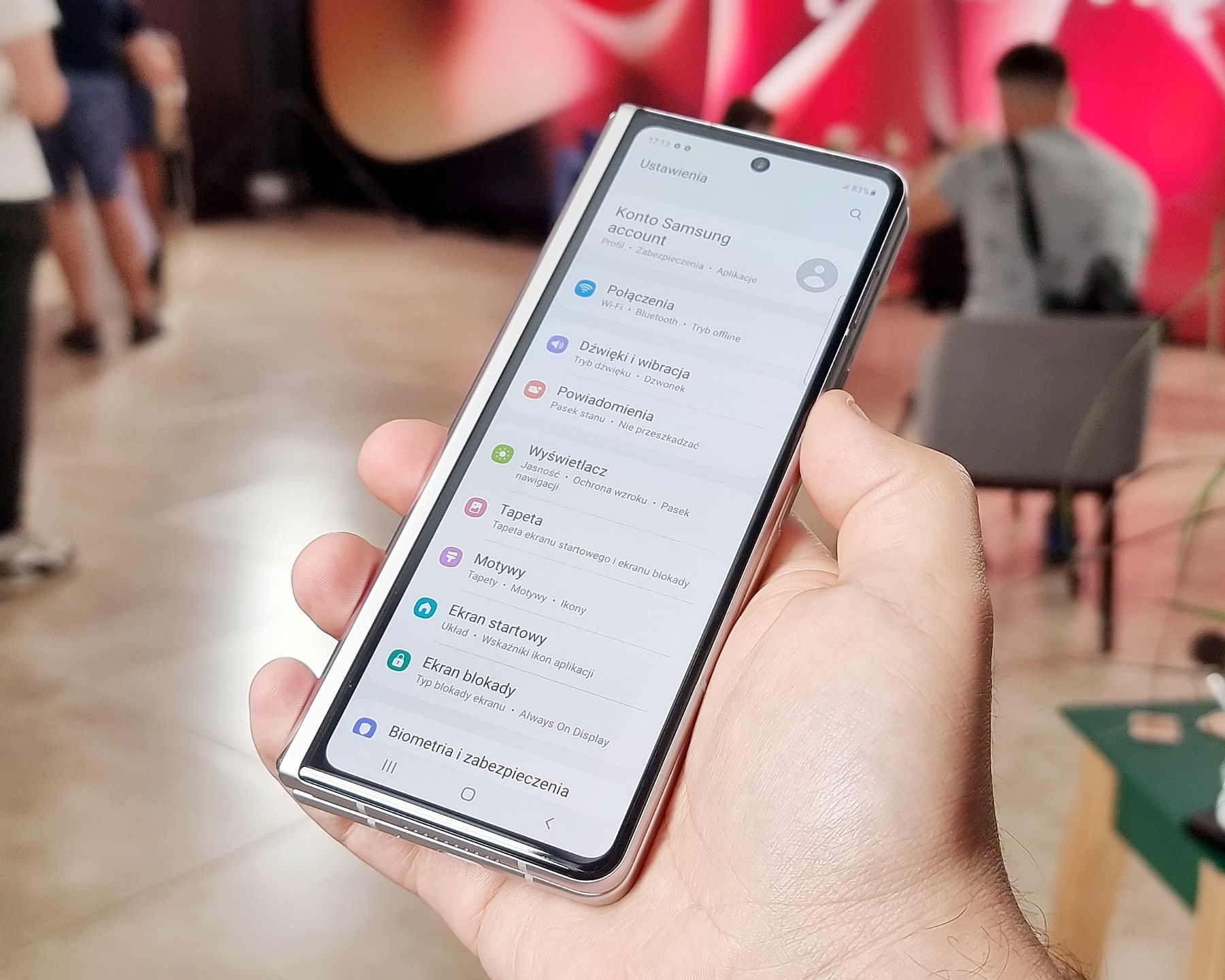 Widziałem Samsunga Galaxy Z Fold 3 i chcę porozmawiać o jego aparacie pod ekranem 8