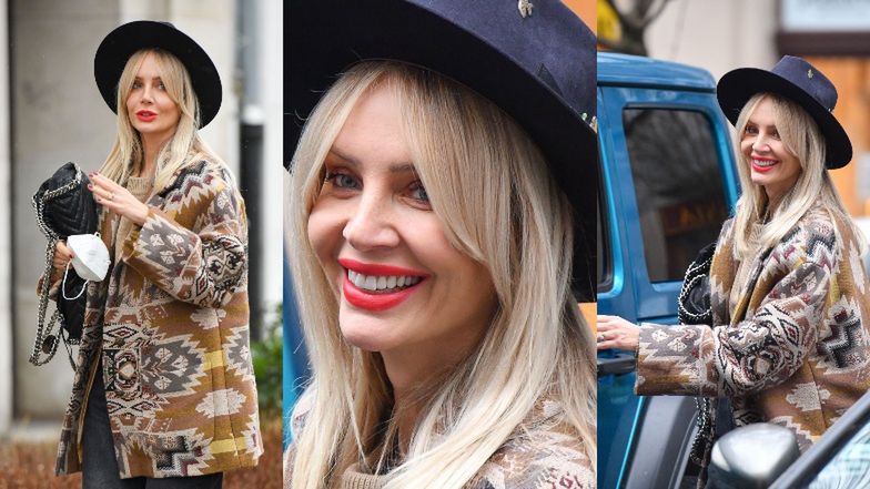 Zadowolona Agnieszka Woźniak-Starak w stylizacji "na włóczykija" mnie zrobić sobie NOWE PAZY