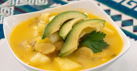 Zamiast guacamole zrób zupę. Nawet teściowa będzie chwalić