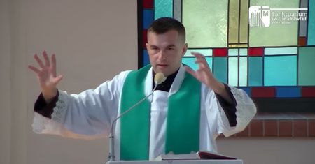 Zarzut wiernego na temat kolędy. Ksiądz Picur nie wytrzymał