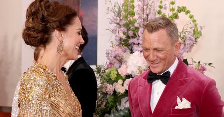 Daniel Craig ZAWSTYDZIŁ SIĘ w rozmowie z księżną Kate. Co jej powiedział? (ZDJĘCIA)