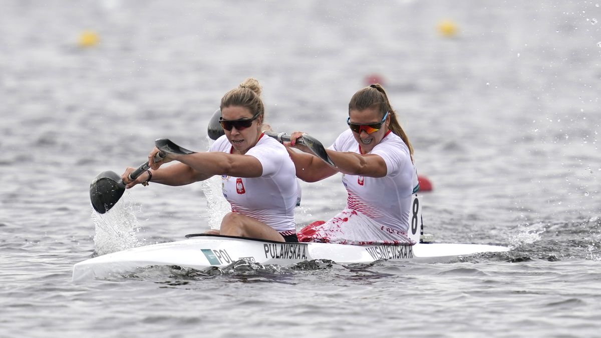 Anna Pulawska (L) i Helena Wisniewska