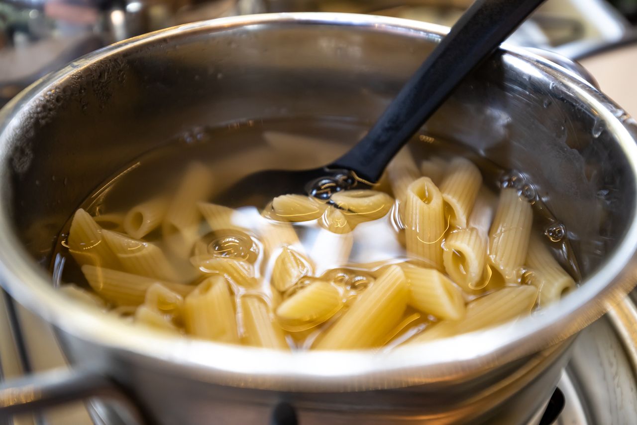 The trick to keep pasta from sticking to your pot