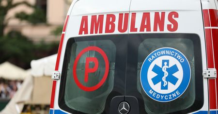 Wypadek w Krakowie. Nie żyje starszy mężczyzna