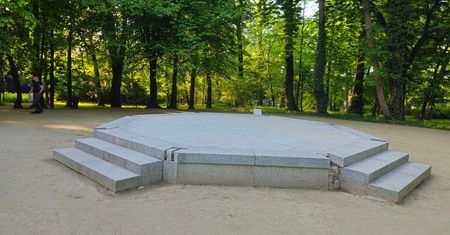 Na powrót altany do Ogrodu Saskiego czekamy już od 9 lat. Ratusz podał koszty, ale jest jeden problem: „Ileee???”