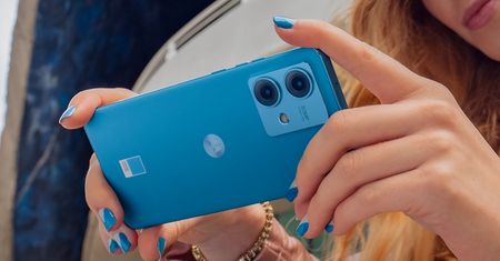 Designerska Motorola Edge 40 Neo już w Polsce. A razem z nią 3 inne smartfony