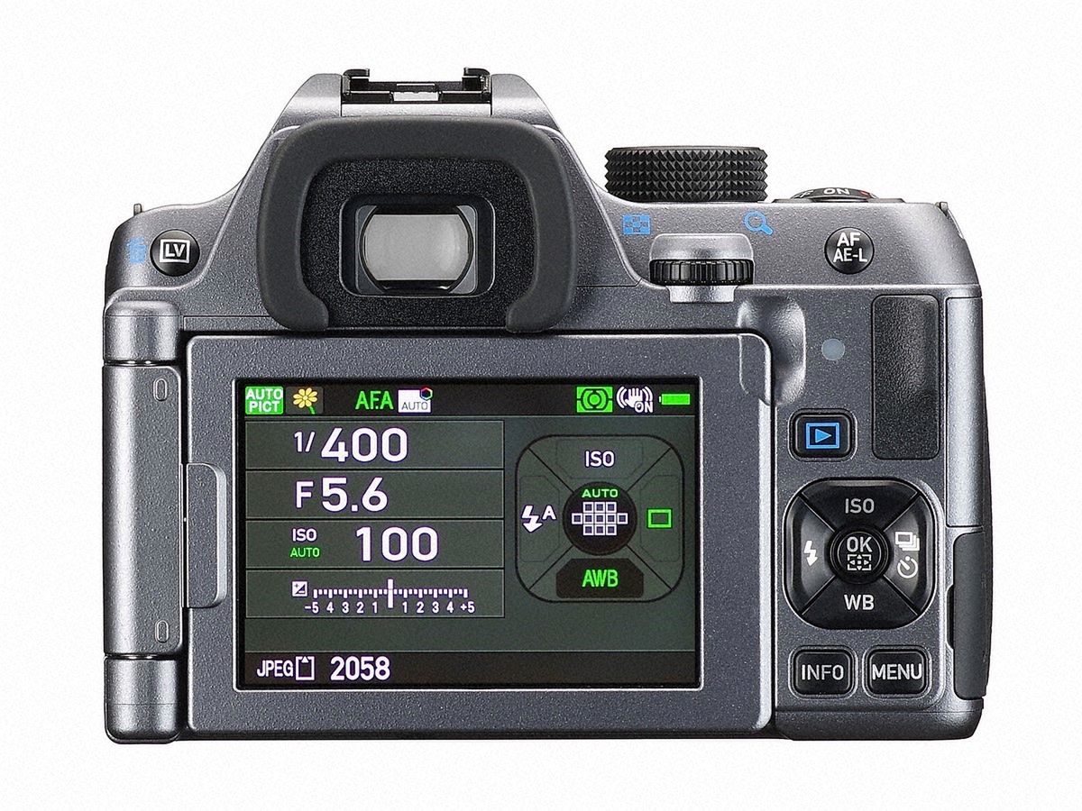 Pentax K-70 - amatorska lustrzanka, która niczego się nie boi i nowy, uszczelniony zoom 55-300 mm f/4.5-6.3 6