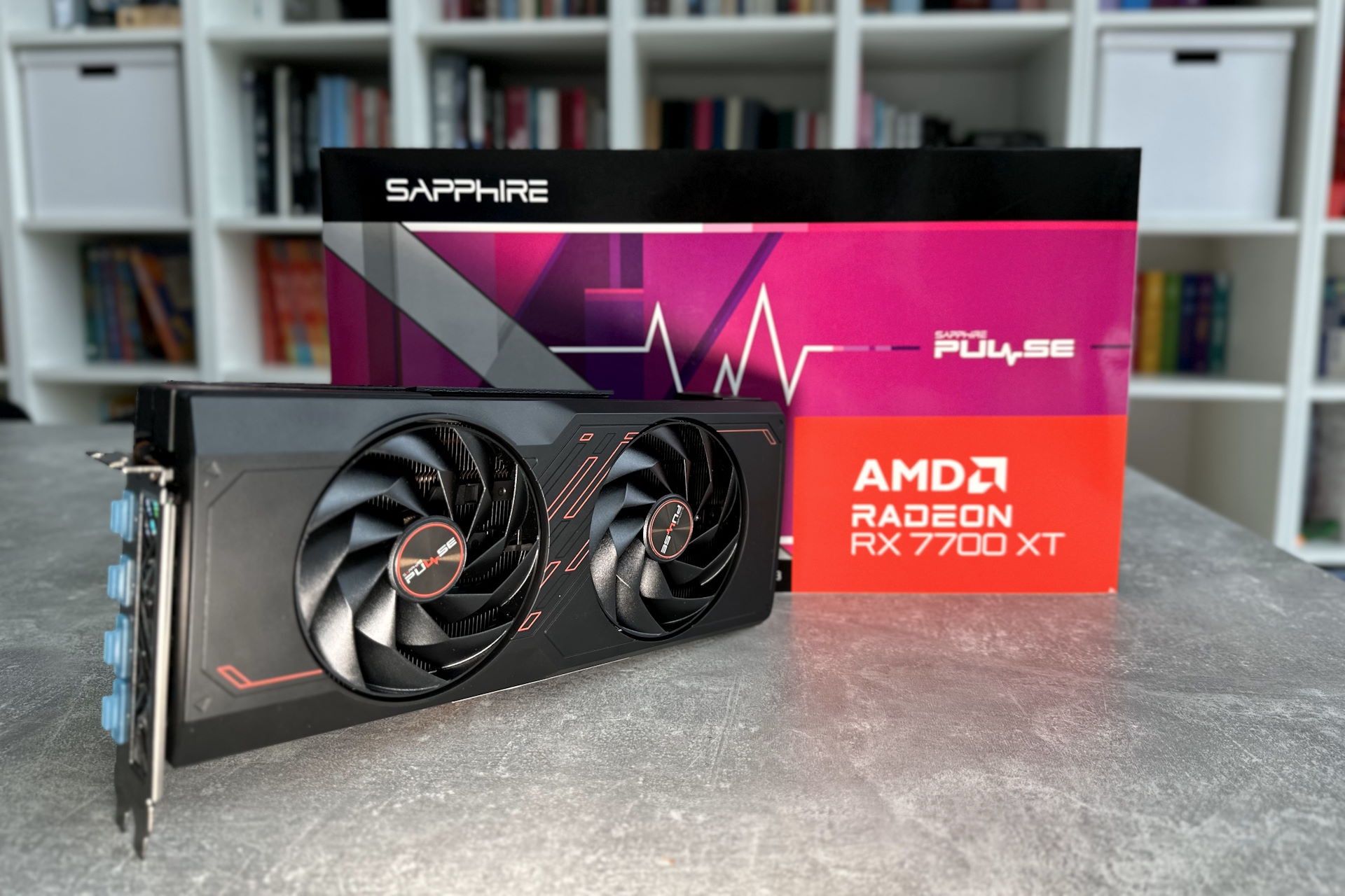Sapphire Radeon RX 7700 XT Pulse - prezentacja