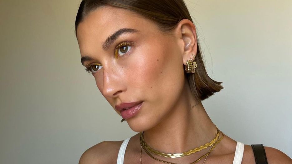 Hailey Bieber pokazała ekstrawagancki manicure na lato 