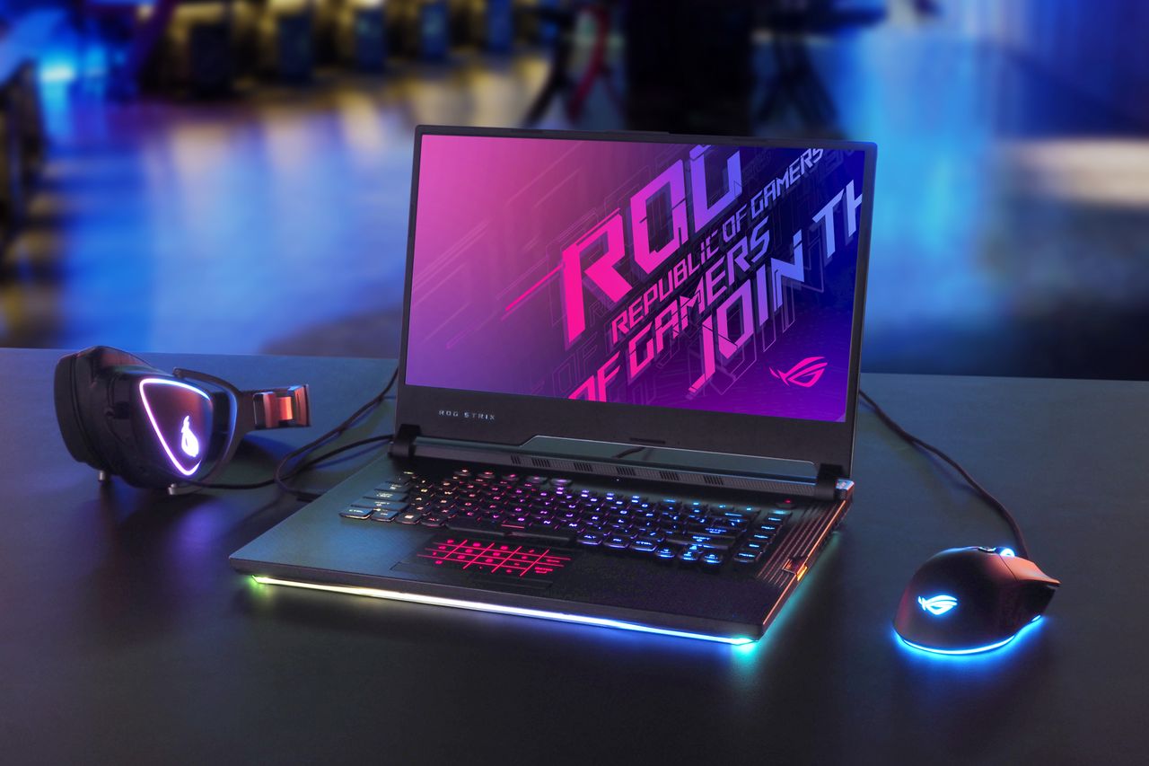 ASUS ROG Strix SCAR 17 to laptopy do zadań specjalnych – zarówno dla graczy, jak i twórców