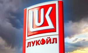 Łukoil znalazł kupca. Rosyjski koncern pozbywa się aktywów przez sankcje USA