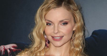 Izabella Miko przeszła operację stopy. Na zabieg wybrała się do Polski
