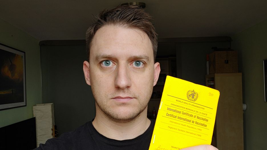 Żółta książeczka szczepień Światowej Organizacji Zdrowia (WHO)