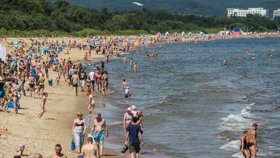 Bon turystyczny 1000+. Dla kogo jest przeznaczony bon na wakacje? 