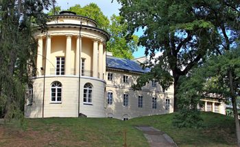 Zarzecze: Herbert i Kresy. Wyjątkowa wystawa w Pałacu Dzieduszyckich