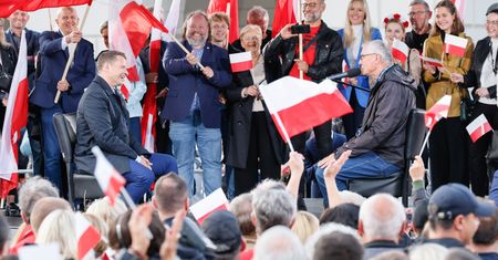 Zaskakujący gość u Trzaskowskiego. "Nazywam się Karol Nawrocki"