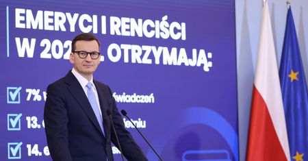 Inflacja szybko zje rekordową waloryzację. Ekspert sugeruje drugą podwyżkę emerytur we wrześniu