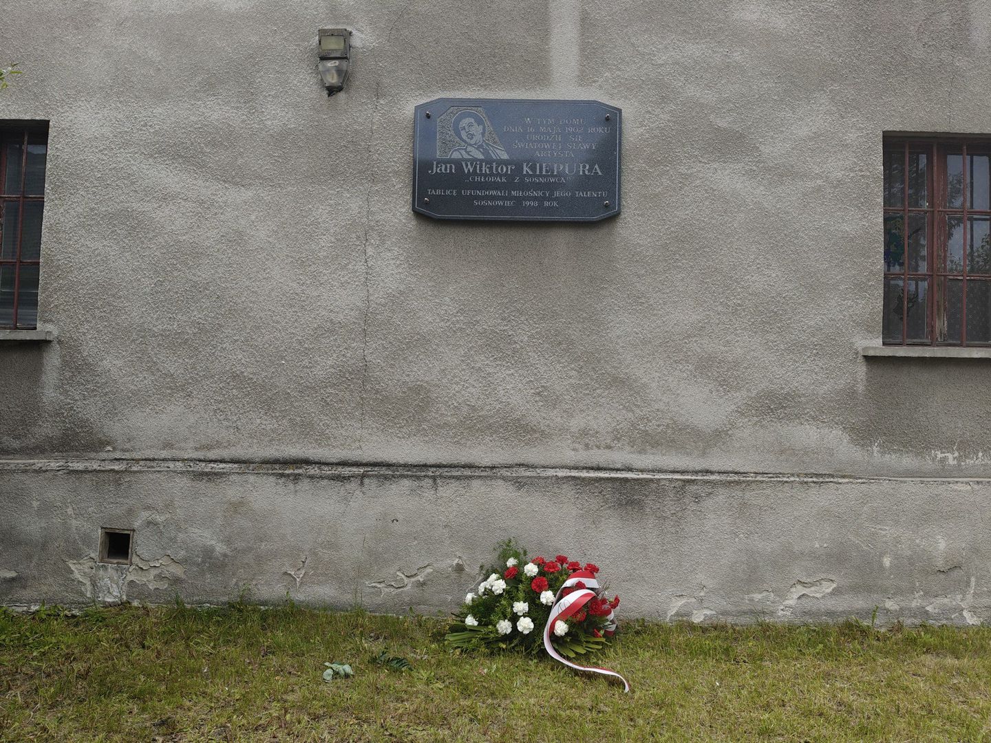 To tutaj urodził się Jan Kiepura - najsłynniejszy głos Zagłębia! Kliknij strzałkę, aby przejść do następnych zdjęć -&gt;