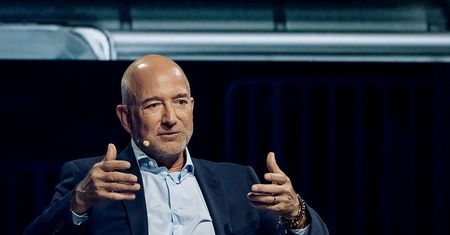 Amazon rzuca wyzwanie Muskowi. Chce przejąć znaną firmę