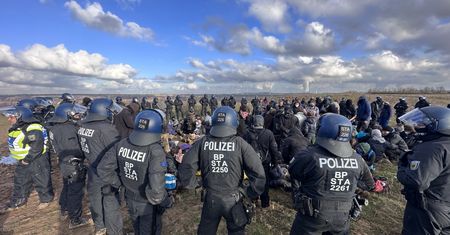 To się wydarzyło, gdy spałeś. Ważne wiadomości w środę rano