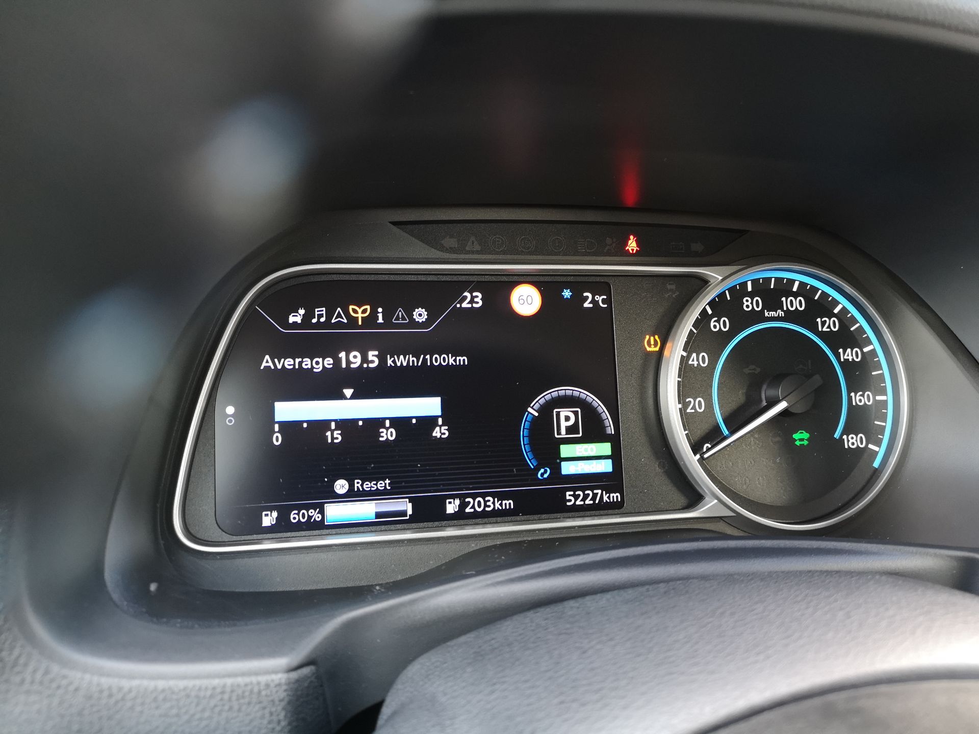 Nissan Leaf e+: Systemy wsparcia kierowcy, zarządzania energią oraz audio Bose 35