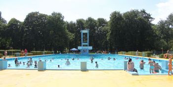 Inowrocław: 24 mln zł na przebudowę odkrytego basenu