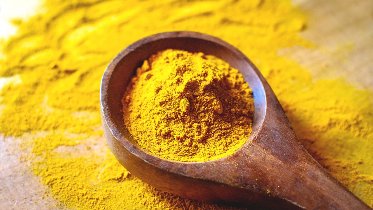 Curry to przyprawa, która przyda się podczas upałów