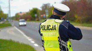 Zielona Góra. Majówka na drogach, kontrole prędkości i trzeźwości, policyjna akcja ruszyła