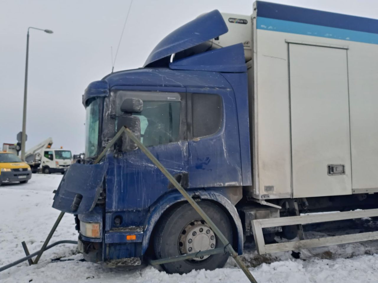 Kierowcy ciężarówki na szczęście nic się nie stało