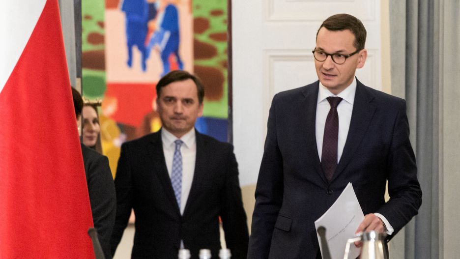 Nowy sondaż. Czy Sejm powinien przyjąć ustawę o SN?