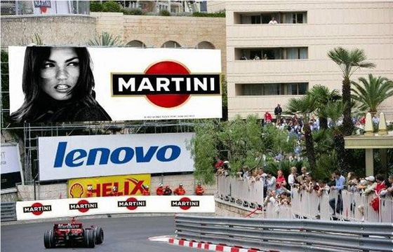Billboard Martini z Jessiqą Pace znów pojawi się na torze F1 w Monako