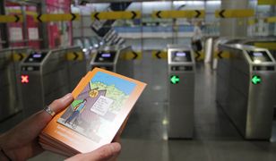 Warszawa. Nauka integracyjnych manier w metrze. Jak postępować z osobami z niepełnosprawnościami?