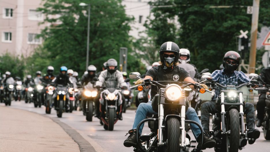 Niemieccy motocykliści protestują przeciwko nowym ograniczeniom