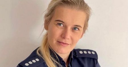 Jakie aplikacje warto mieć w telefonie? Policjantka radzi