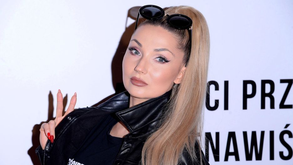 Cleo przyzwyczaiła nas do długiego kucyka