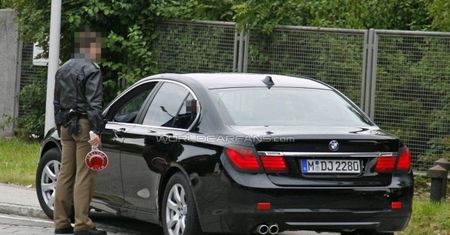 BMW serii 7 po liftingu przyłapane