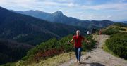 Krzysztof Bubel idzie boso przez Tatry. Niektórzy się dziwią, inni podziwiają