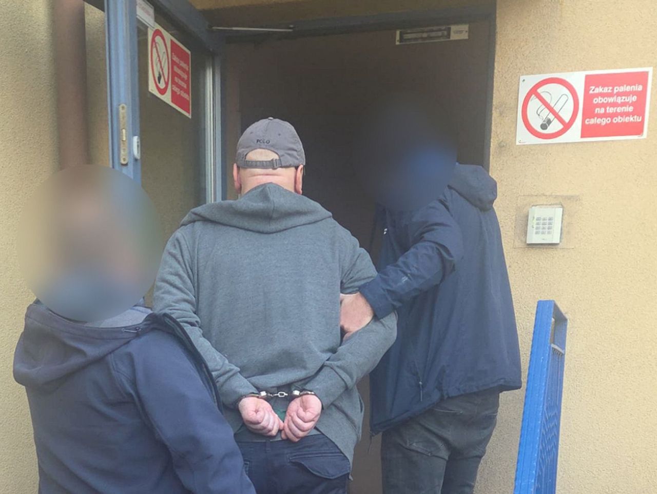 Pow. wołomiński: Ścigany 7 listami gończymi za poważne przestępstwa zatrzymany. Czeka go ponad 13 lat odsiadki