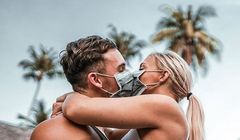 Znani instagramerzy promują się hashtagiem #koronawirus