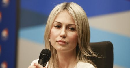 Magdalena Ogórek zarabia w TVP 600 tys. zł rocznie? Jest reakcja dziennikarki