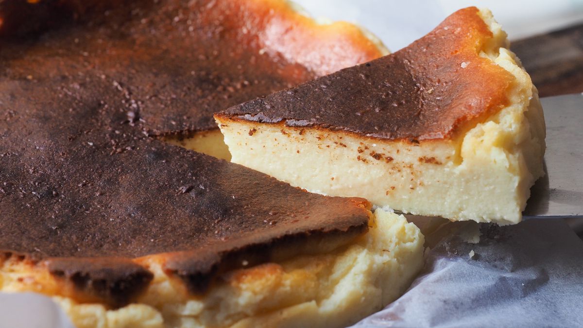 Sernik z włoskiego składnika