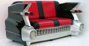 Sofa rodem z Cadillaca