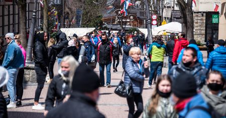 Górale płaczą przed majówką. "Straszna bieda, masa wolnych pokoi"