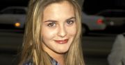 Alicia Silverstone wspomina to, co działo się 20 lat temu. Ośmieszano jej ciało