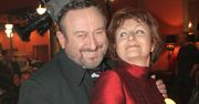 Nigdy nie była zazdrosna. "Nie szukała włosów na marynarce"