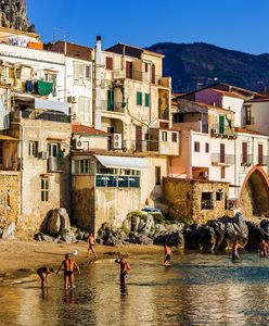 Restauracja pobiera gigantyczną kwotę za pokrojenie tortu. Klienci nie kryją oburzenia