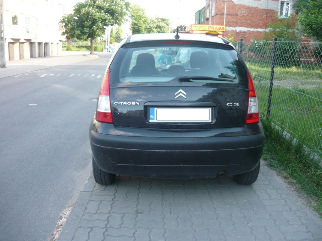 Zmieścił się.