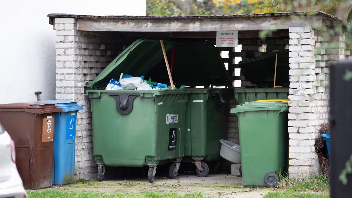śmieci śmieciarka wywóz odpadów opłaty kontener śmietnik segregacja recykling